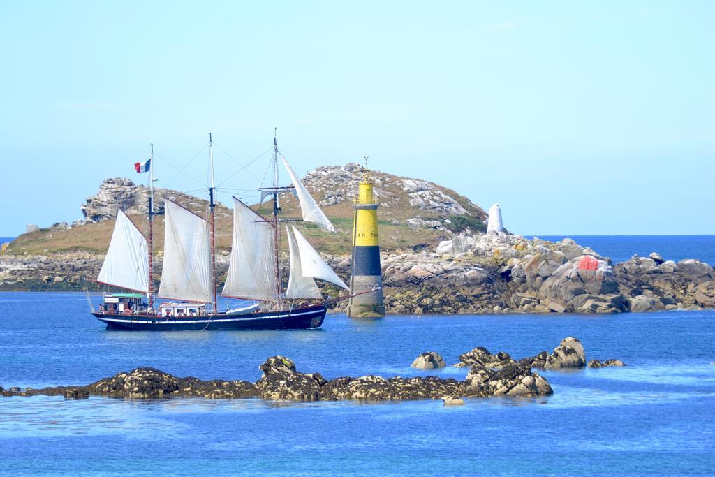 Hotel Mercure Roscoff Bord De Mer Exterior foto