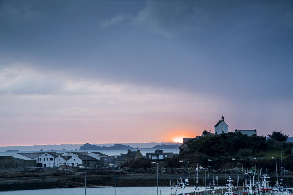 Hotel Mercure Roscoff Bord De Mer Exterior foto